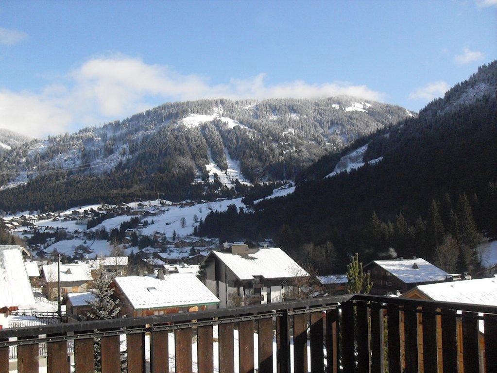 Hotel Les Combelles Châtel Exterior foto